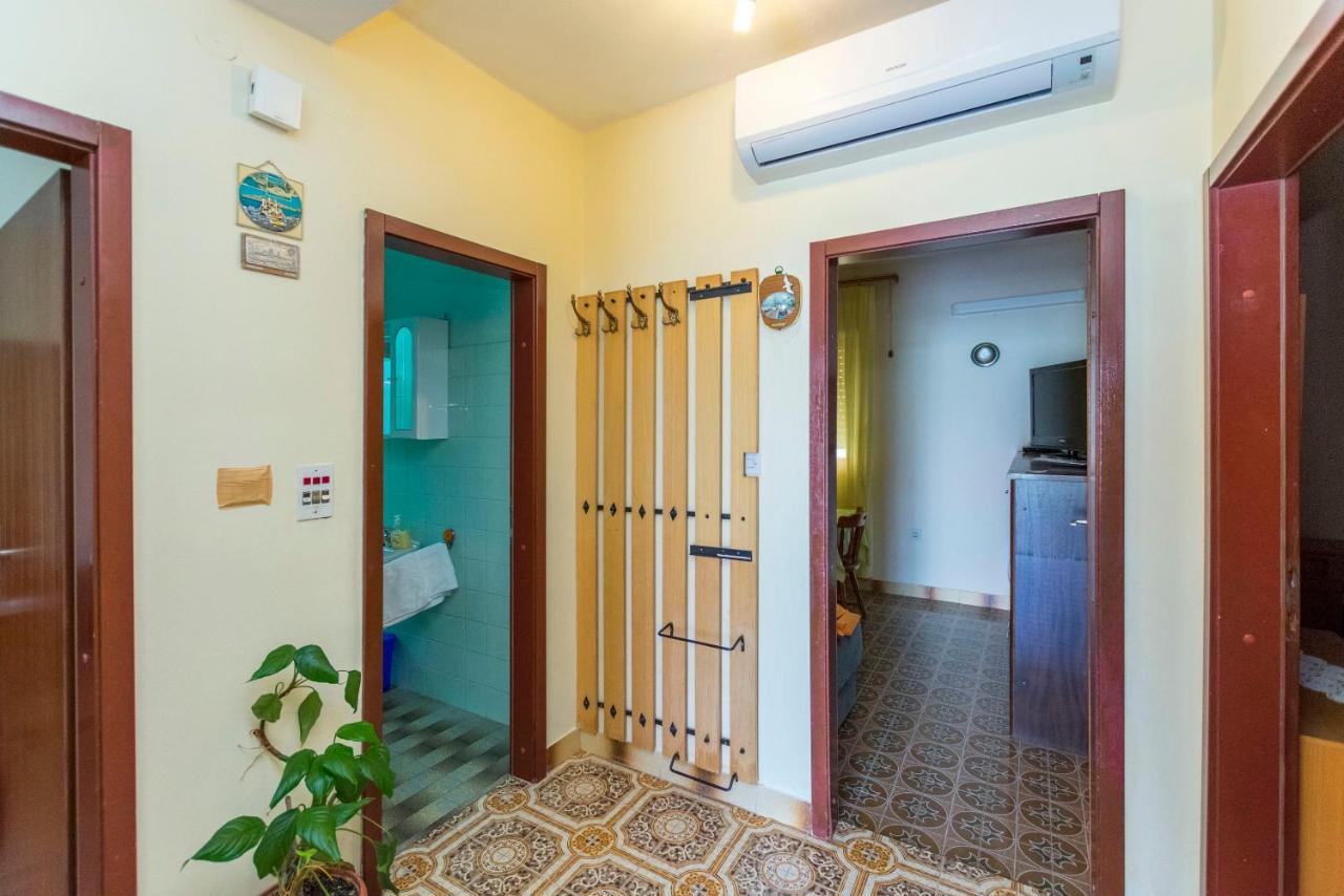 Apartment Lele Primošten Exterior foto